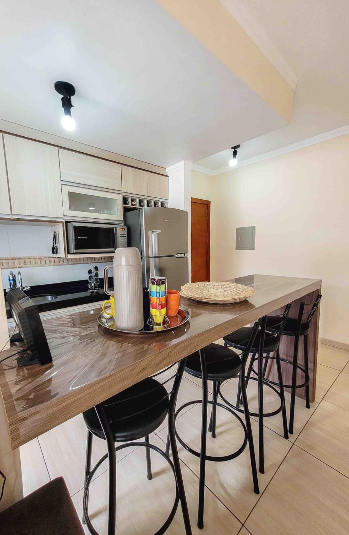 Grande Apt No Centro C/ Cozinha Completa Varanda Poços de Caldas Extérieur photo